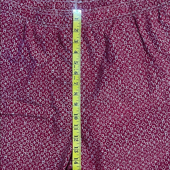 Tommy Bahama Relax Geometric Mesh Swim Shorts Size XXL Red Resort Island Casual - Picture 5 of 8